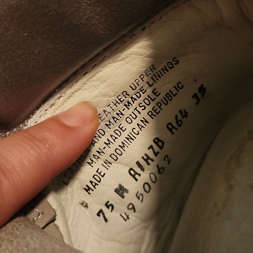 Timberlands - Picture 3 of 3